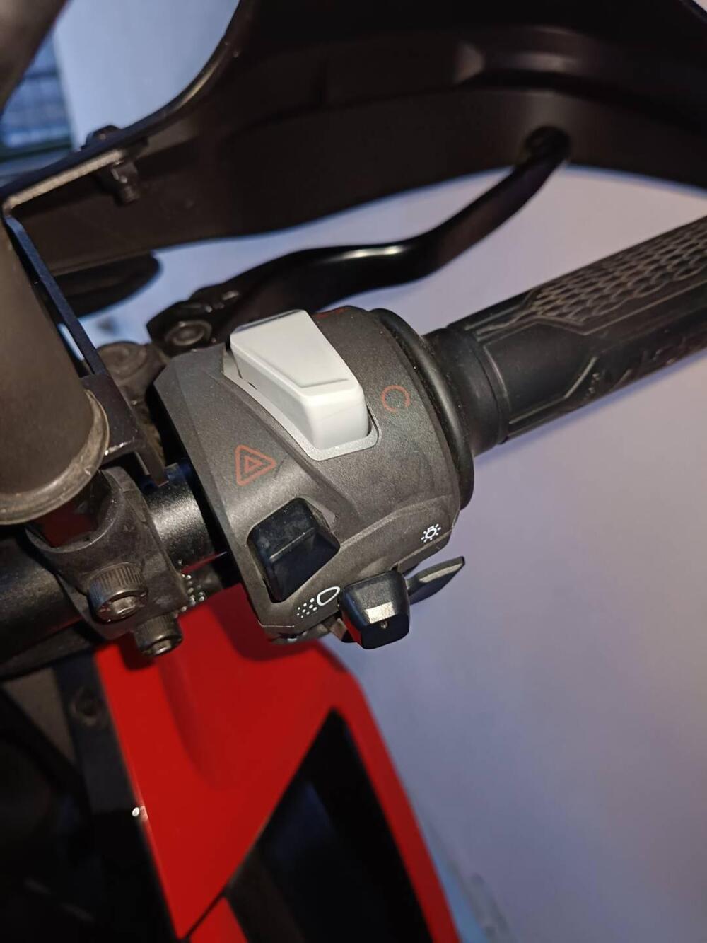 Moto Morini X-Cape 650 (2021 - 25) (4)