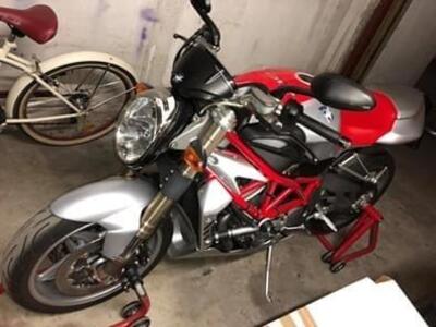 MV Agusta Brutale 910 S (2005 - 11) usata