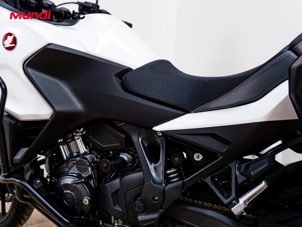 Honda NT 1100 DCT Electronic Suspension (2025) (8)