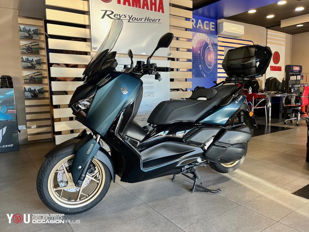 Yamaha X-Max 300 Tech Max (2021 - 24) (2)