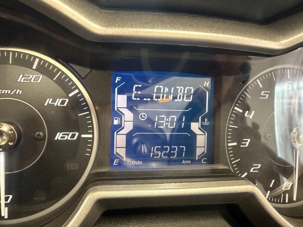 Yamaha X-Max 300 ABS (2017 - 20) (7)