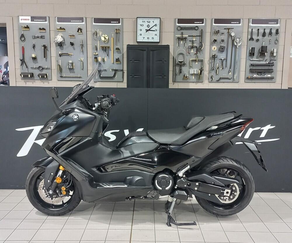 Yamaha T-Max 560 Tech Max (2022 - 24) (2)