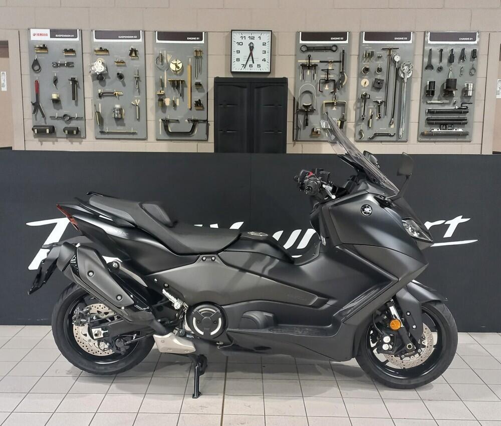 Yamaha T-Max 560 (2022 - 24)