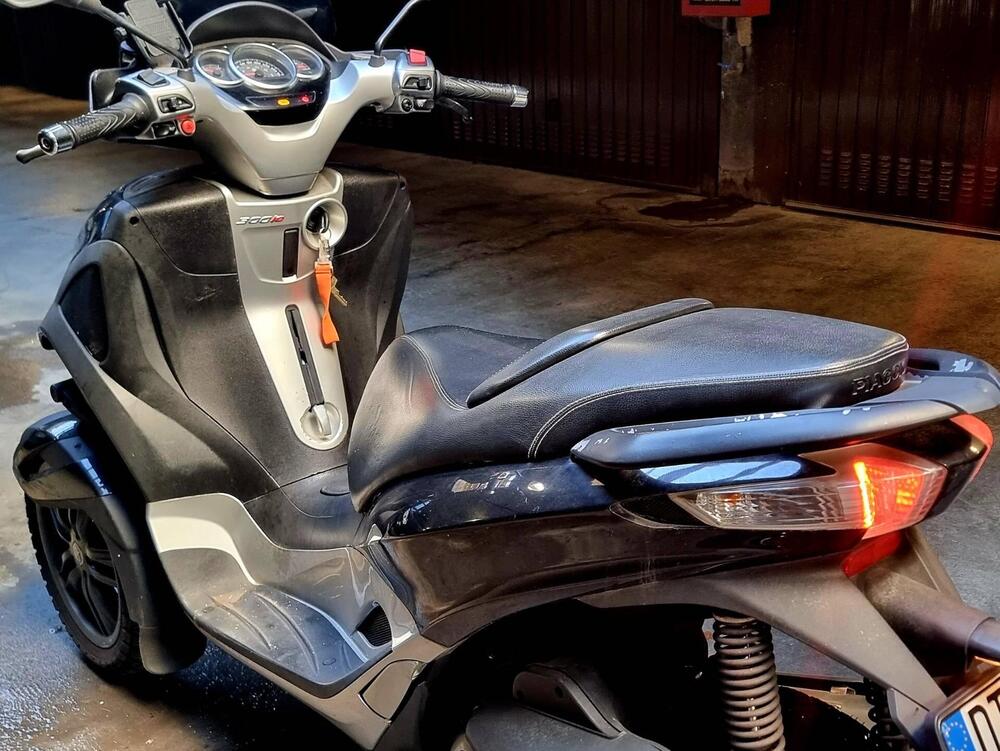 Piaggio Mp3 300 ie Yourban ERL (2011 - 17) (7)