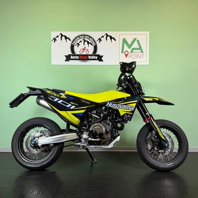 Husqvarna 701 Supermoto (2023 - 25) usata