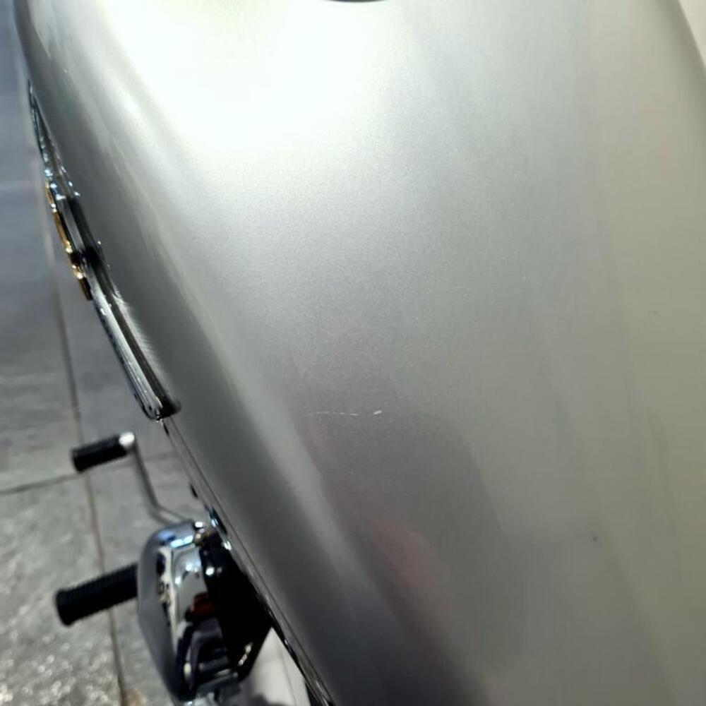 Harley-Davidson 883 Standard (2001 - 05) - XL 883 (8)