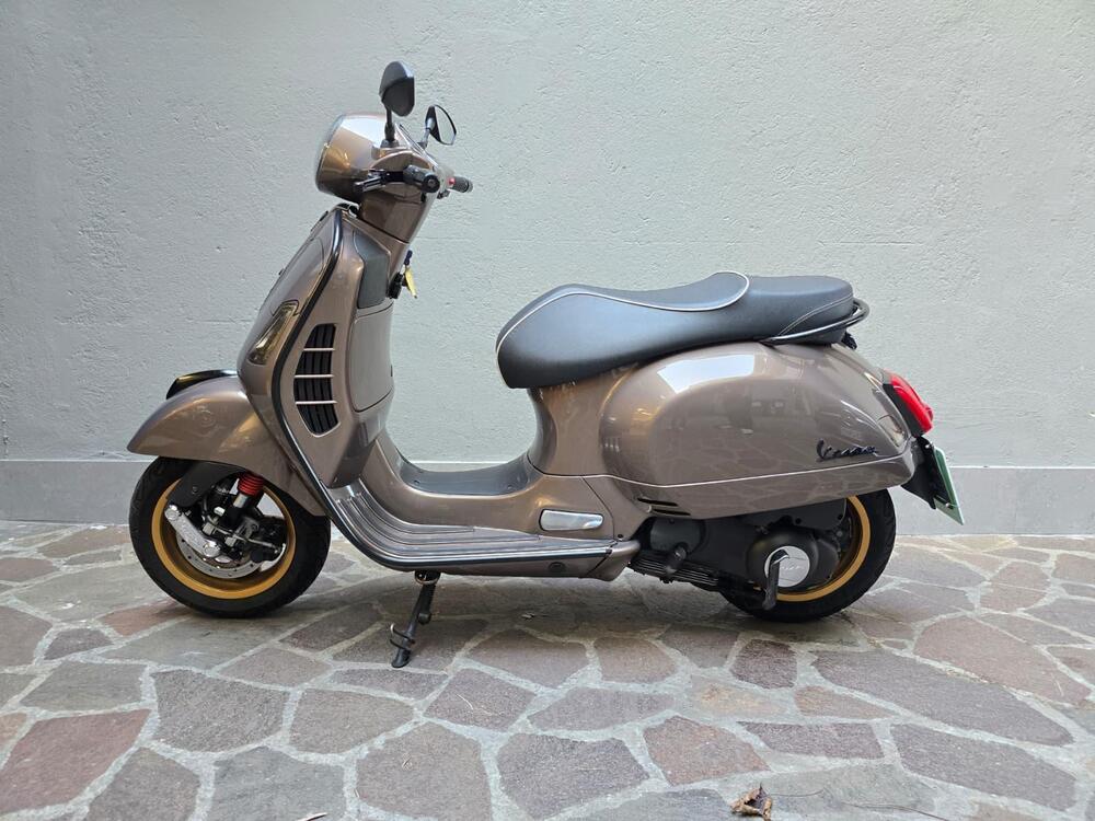 Vespa GTS 300 Super (2008 - 16) (2)