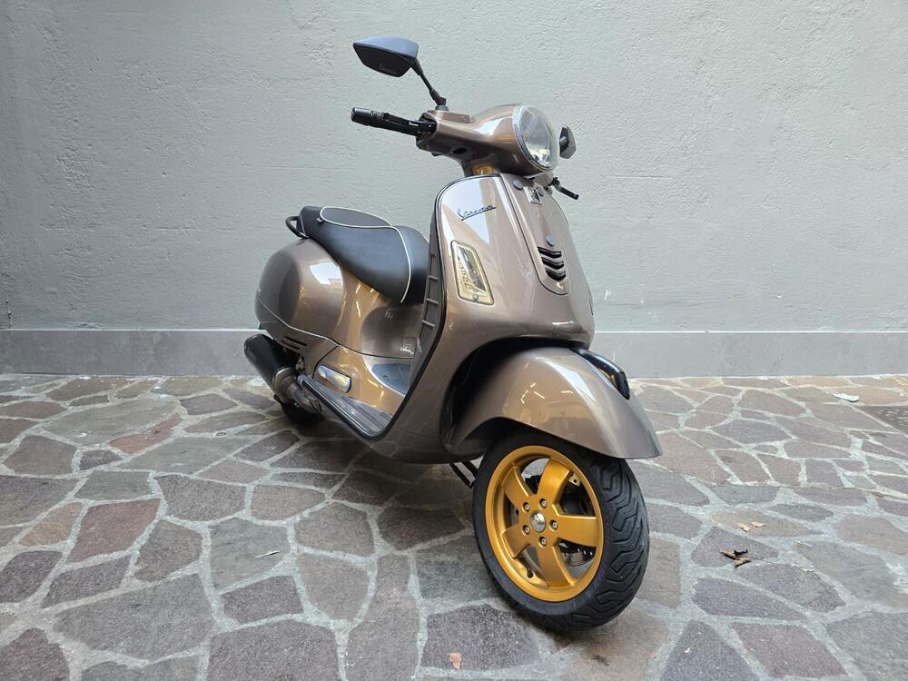 Vespa GTS 300 Super (2008 - 16) (3)