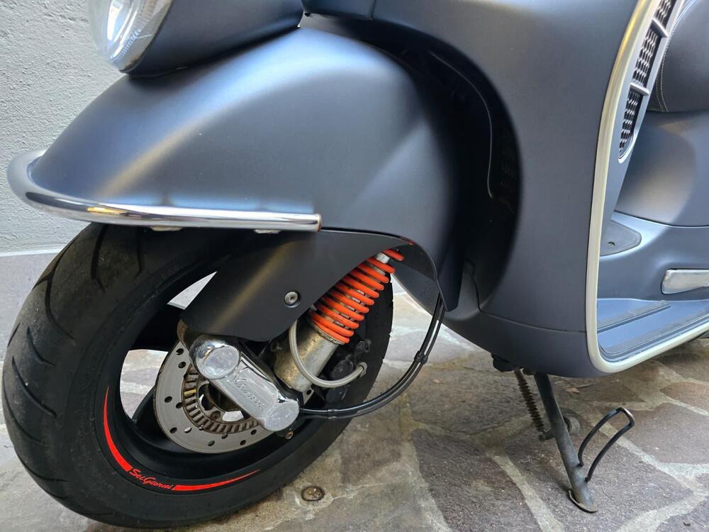 Vespa Sei Giorni 300 (2017 - 19) (9)