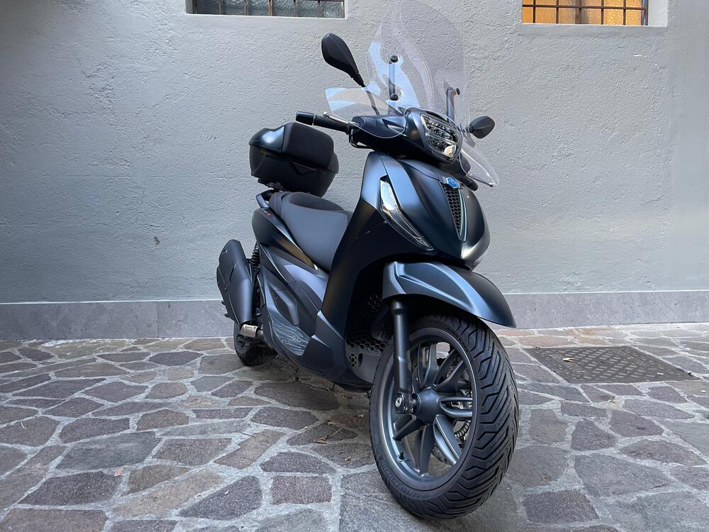 Piaggio Beverly 400 ABS-ASR (2021 - 24) (3)