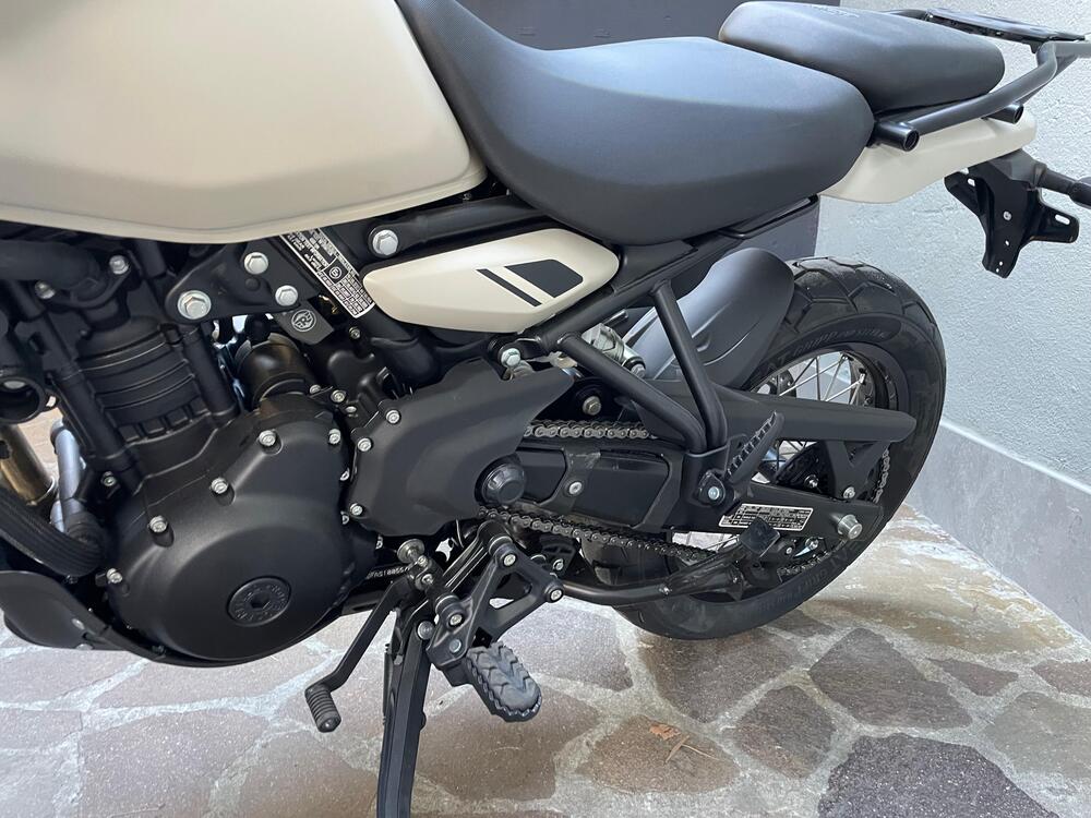 Royal Enfield Himalayan 450 (2024 - 25) (7)