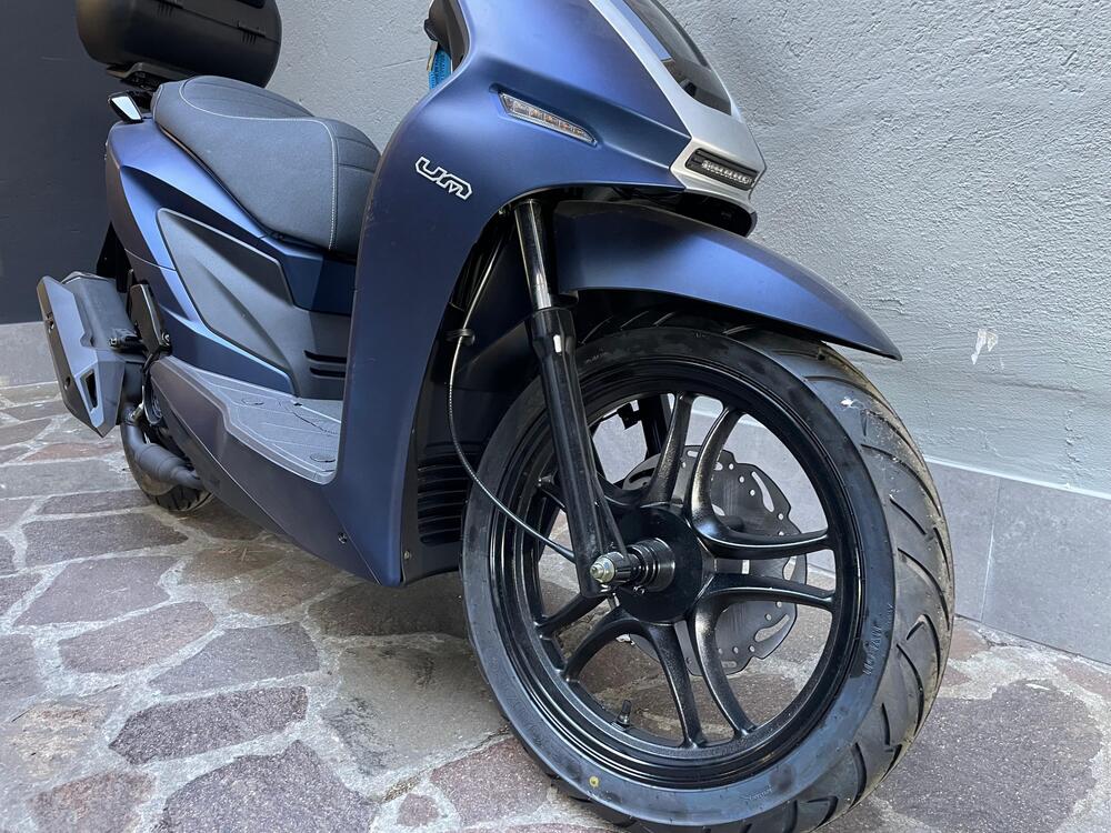 Um Italia Wynwood 125 (2025) (7)