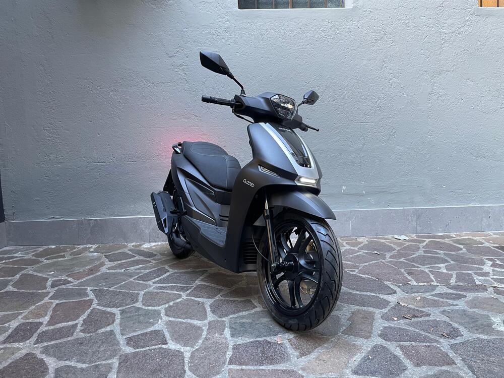 Um Italia Wynwood 125 (2025) (3)