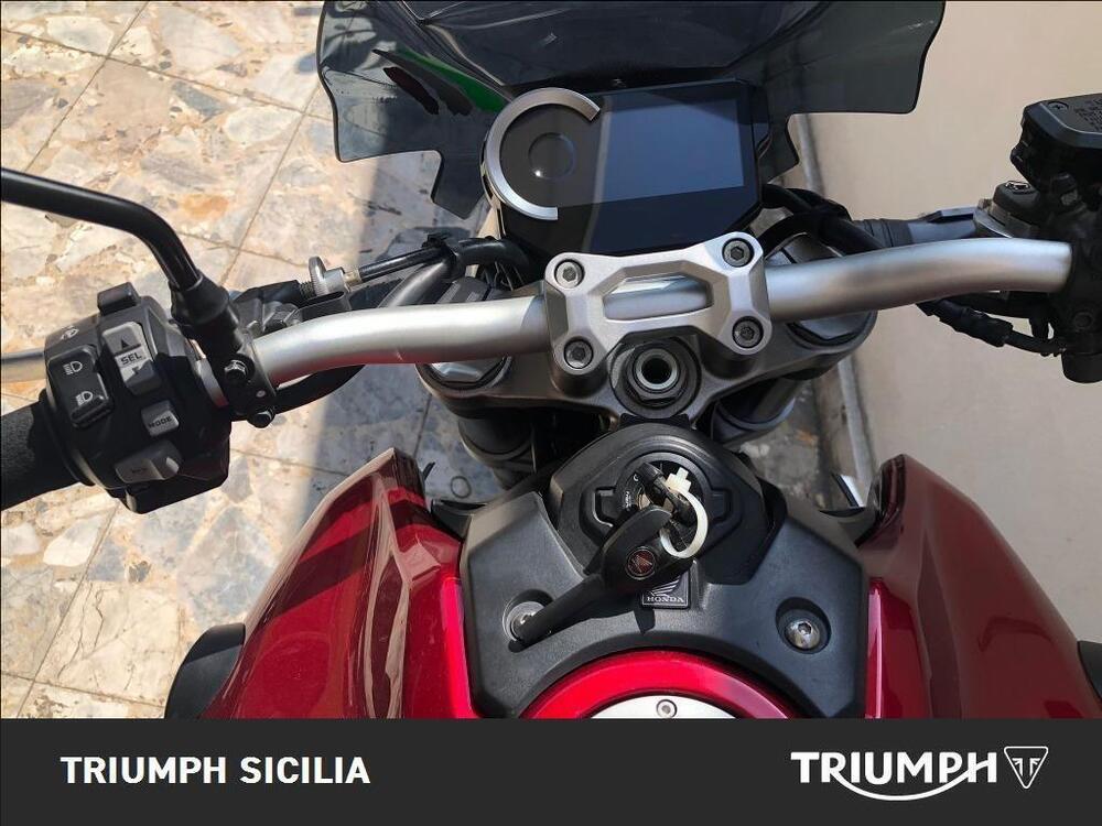 Honda CB 1000 R (2021 - 25) (13)