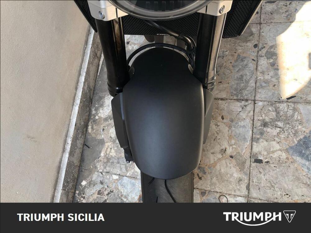 Honda CB 1000 R (2021 - 25) (10)