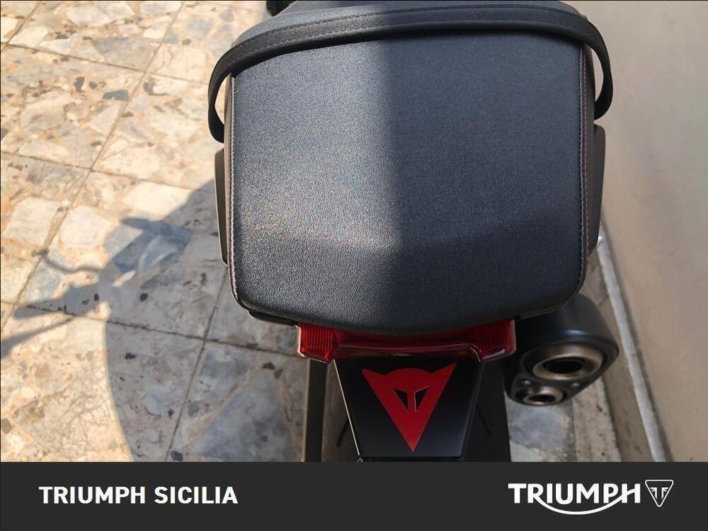 Honda CB 1000 R (2021 - 25) (15)