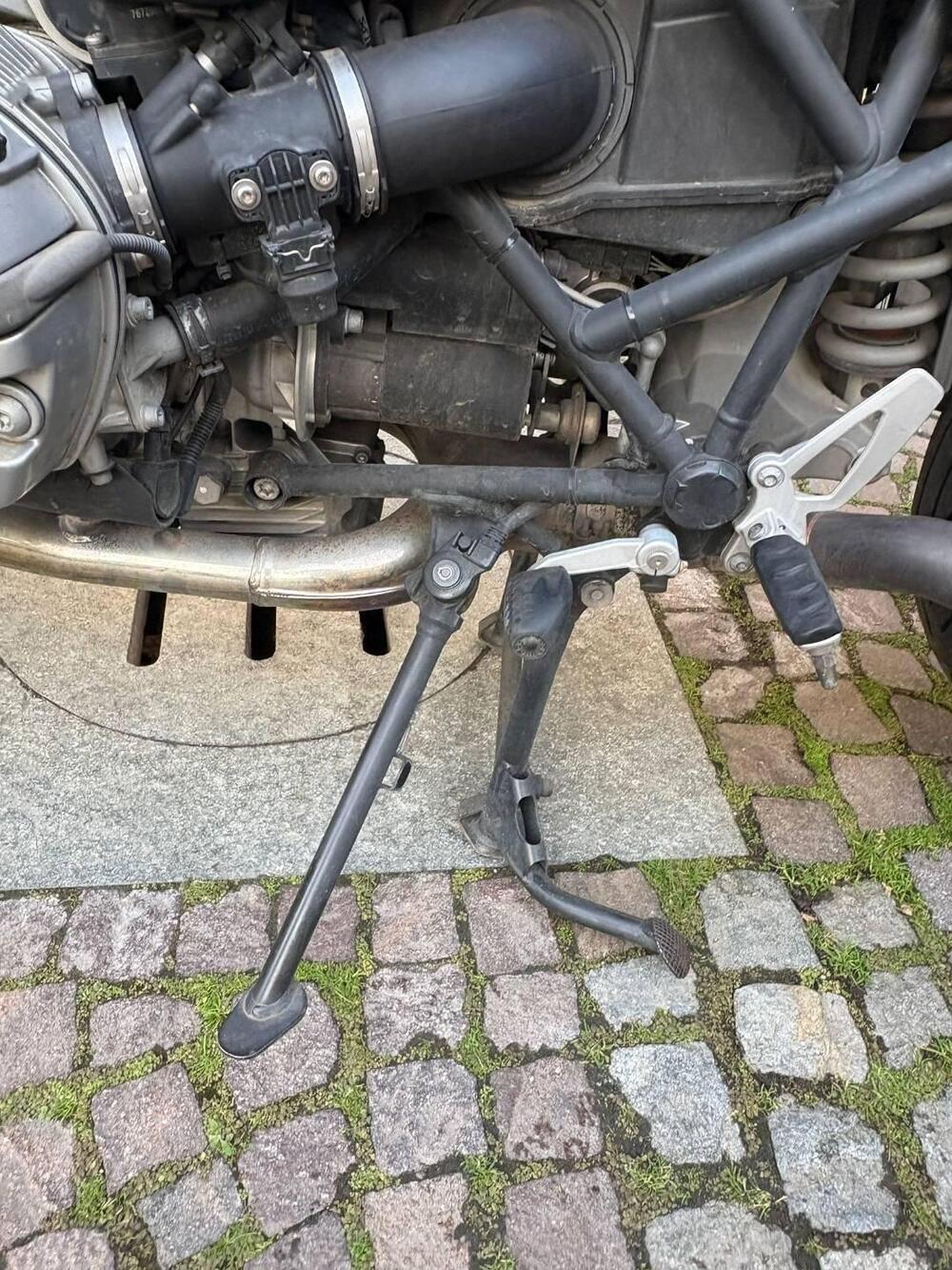 Bmw R 1200 R (2006 - 11) (12)