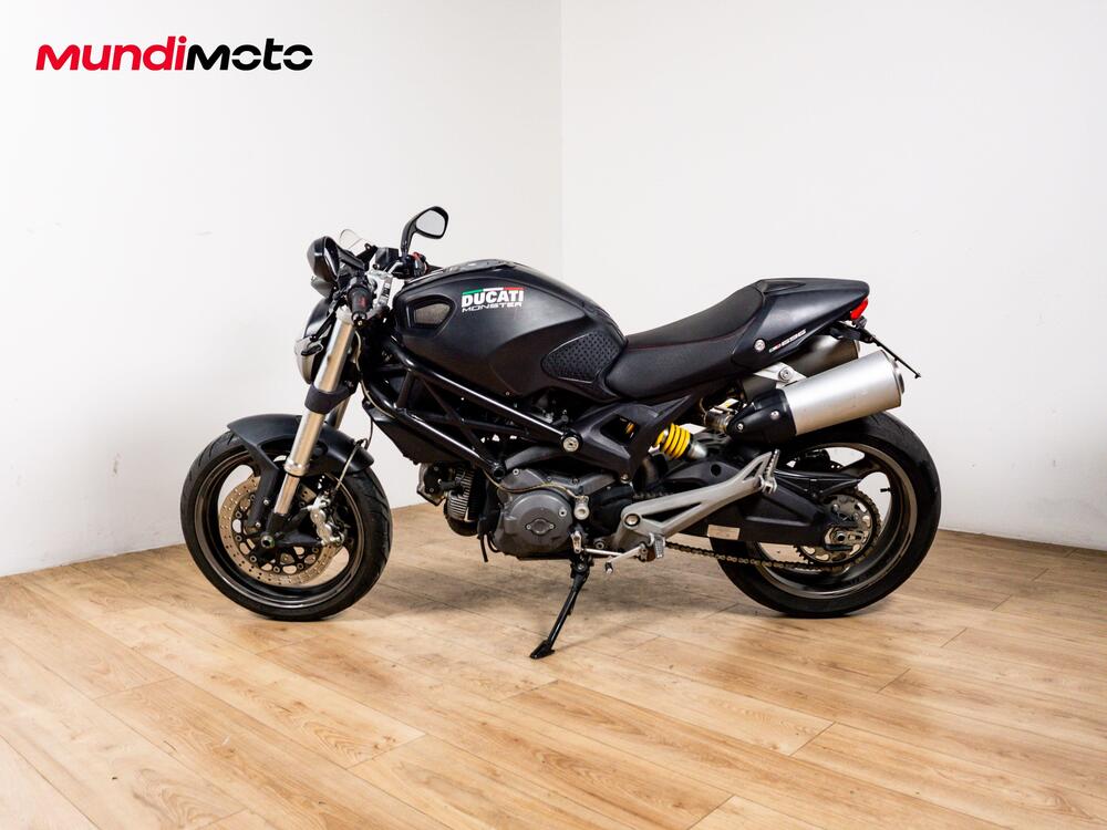 Ducati Monster 696 ABS (2009 - 14) (5)
