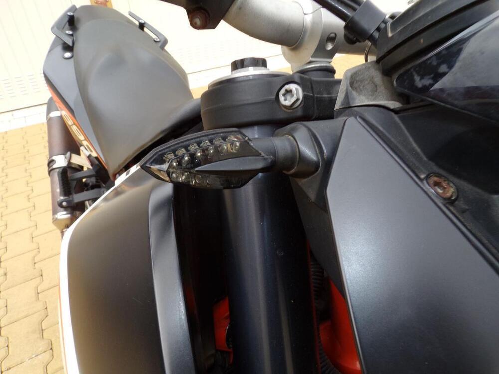 KTM 690 Duke R (2010 - 15) (16)