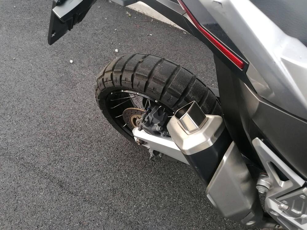 Honda X-ADV 750 (2017) (3)