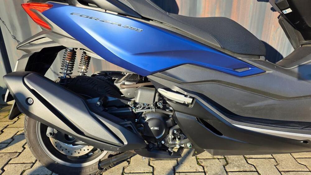 Honda Forza 350 Deluxe (2022 - 24) (7)