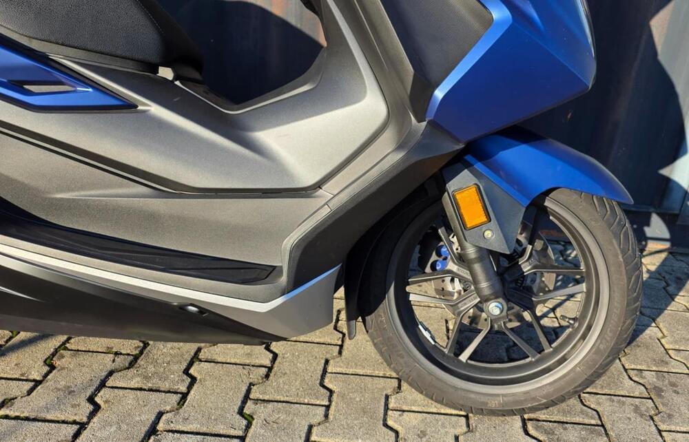 Honda Forza 350 Deluxe (2022 - 24) (8)