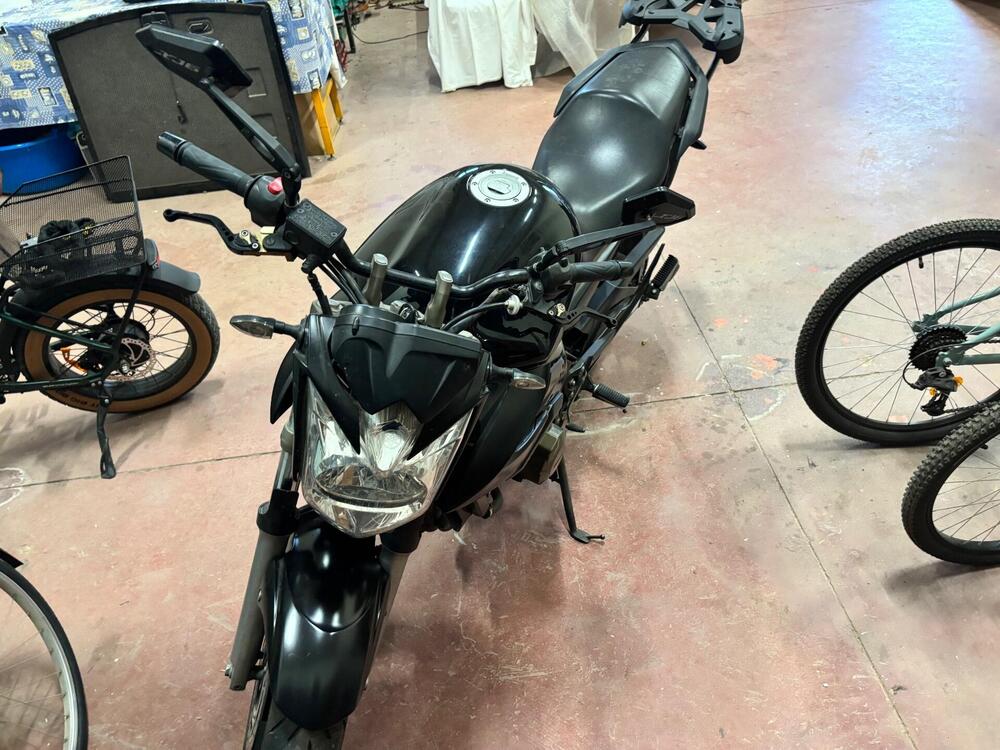 Yamaha XJ6 (2008 - 15) (4)