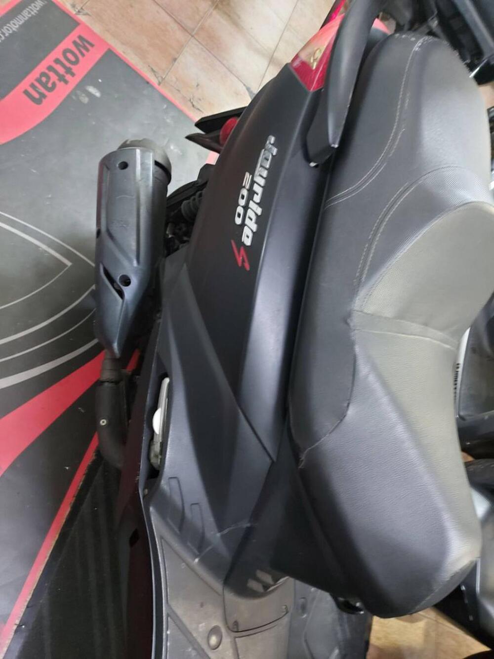 Sym Joyride 200 ABS (2017 - 20) (6)