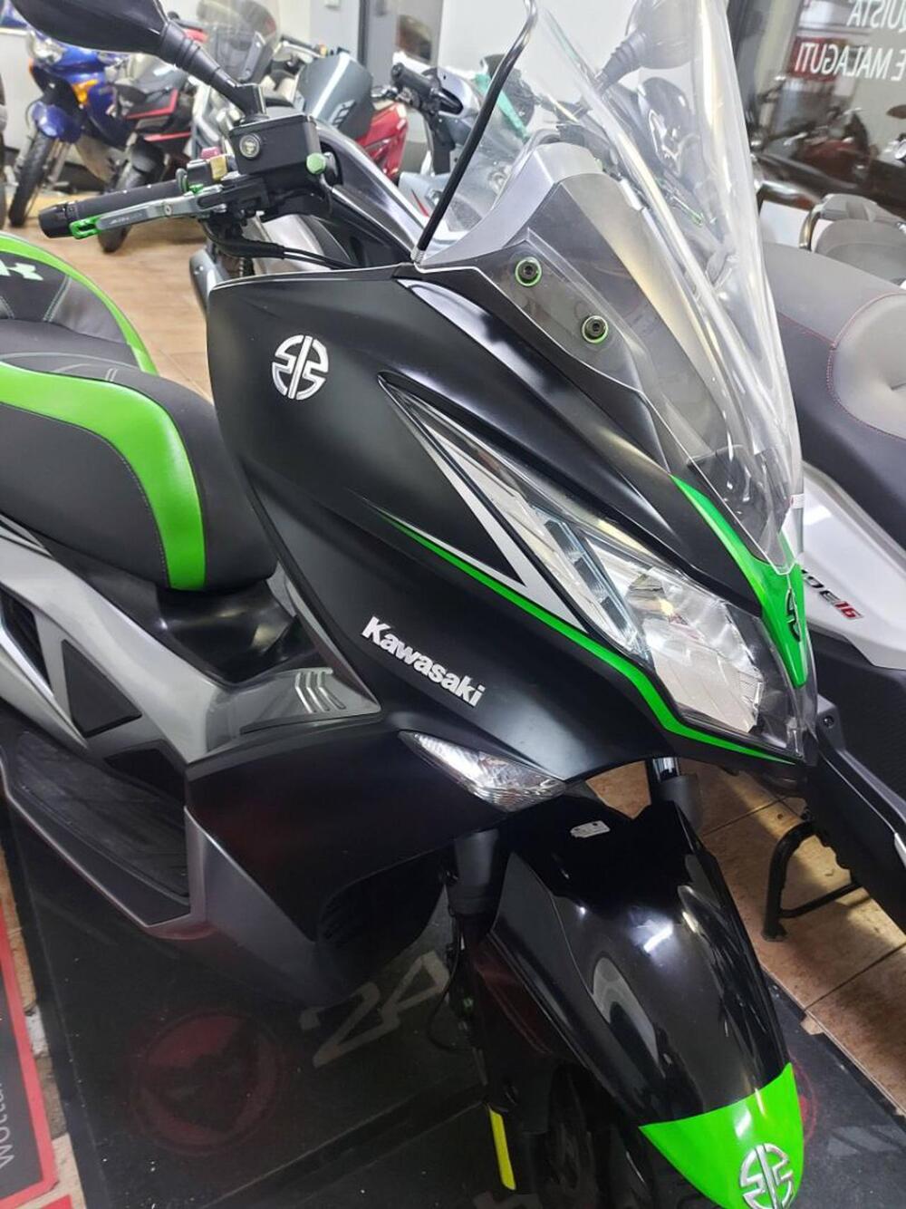 Kawasaki J 300 (2017 - 21) (5)