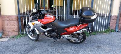 Aprilia Pegaso 650 IE (2001 - 02) usata