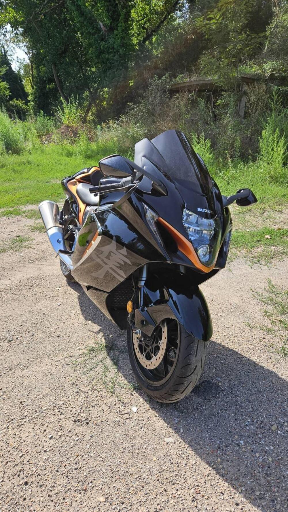 Suzuki GSX 1300 R Hayabusa (2021 - 24) (3)