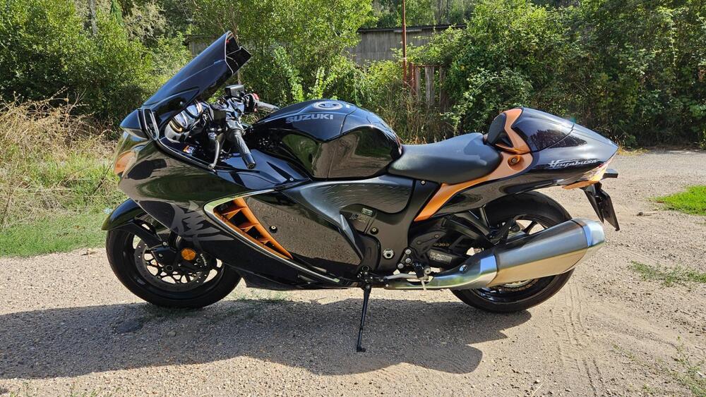 Suzuki GSX 1300 R Hayabusa (2021 - 24) (9)