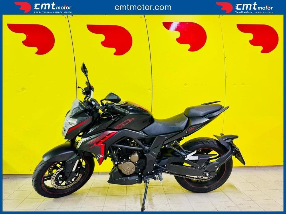 Voge Brivido 300R (2021 - 24) (3)