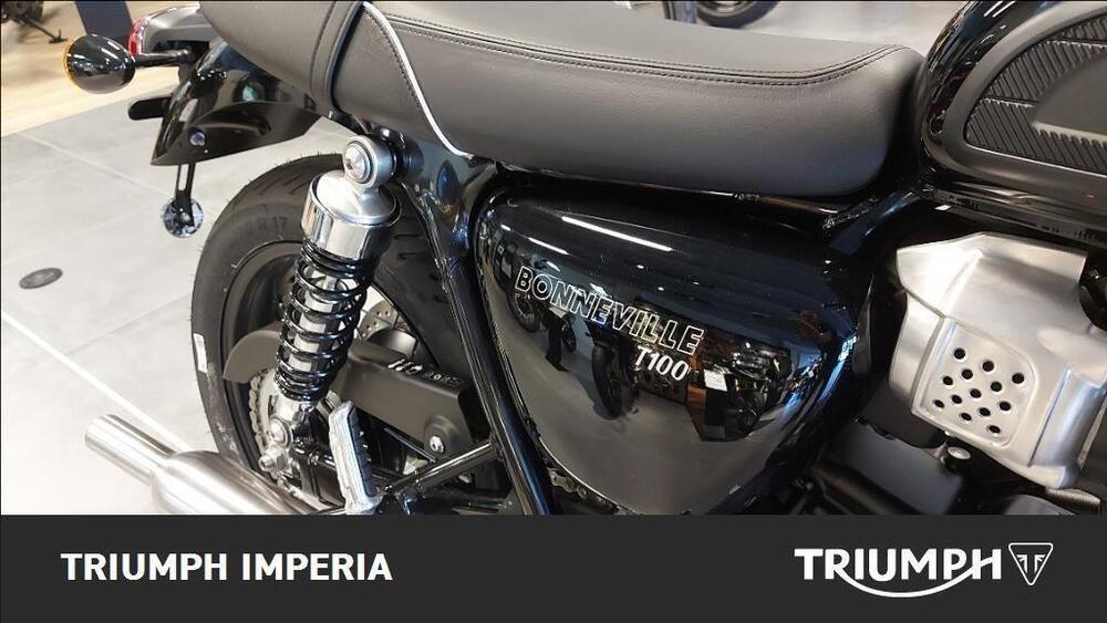 Triumph Bonneville T100 (2021 - 25) (4)