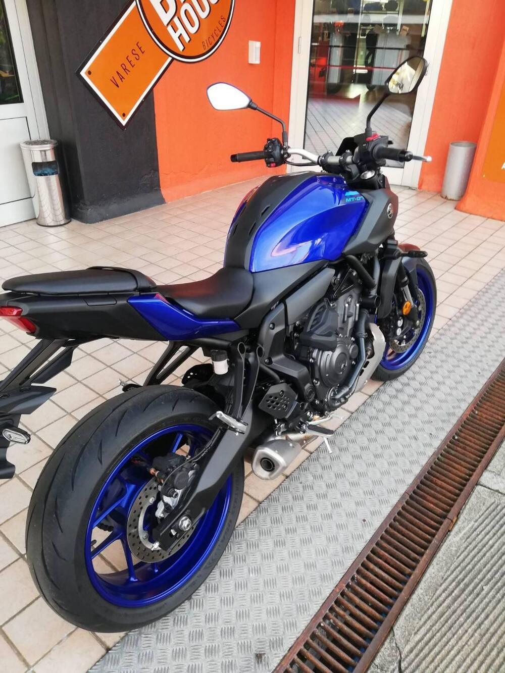 Yamaha MT-07 Y-AMT (2025) (3)