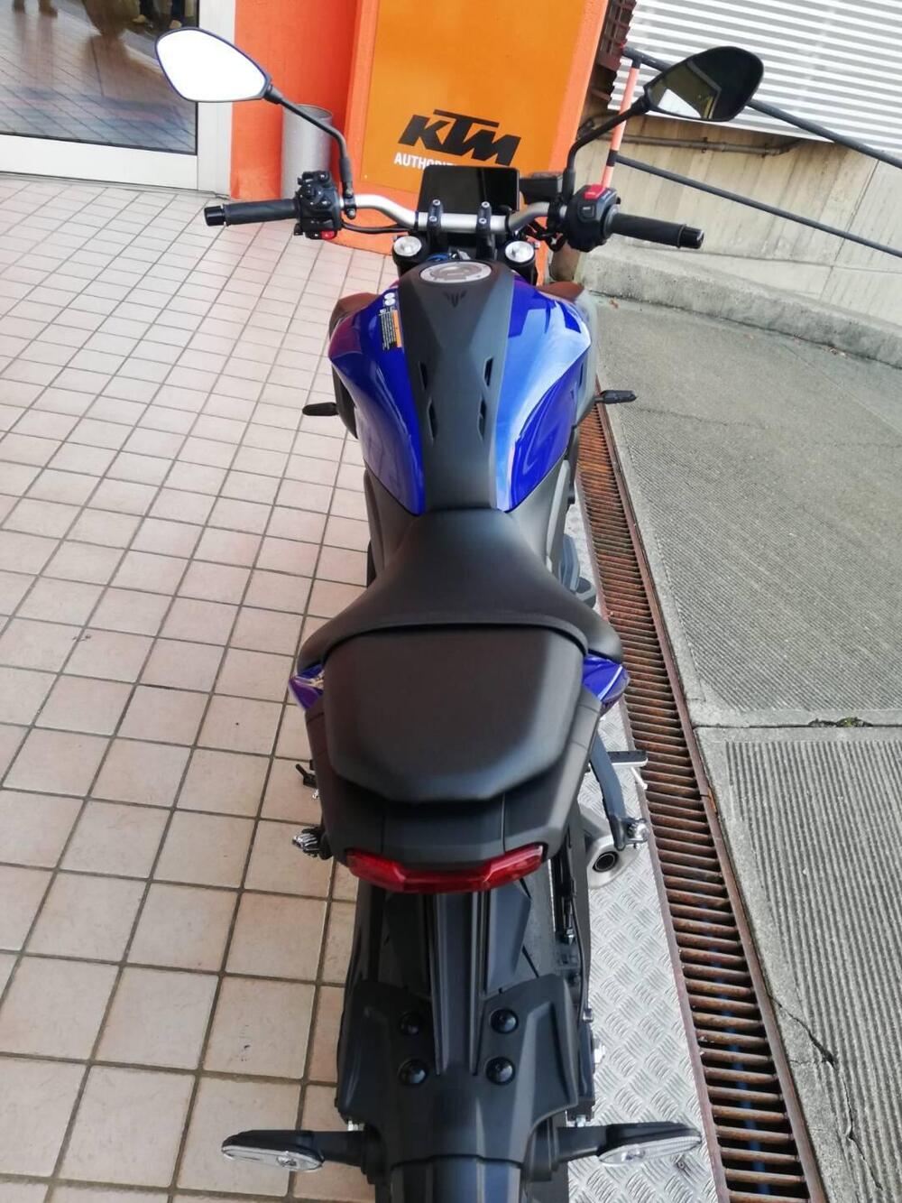 Yamaha MT-07 Y-AMT (2025) (4)