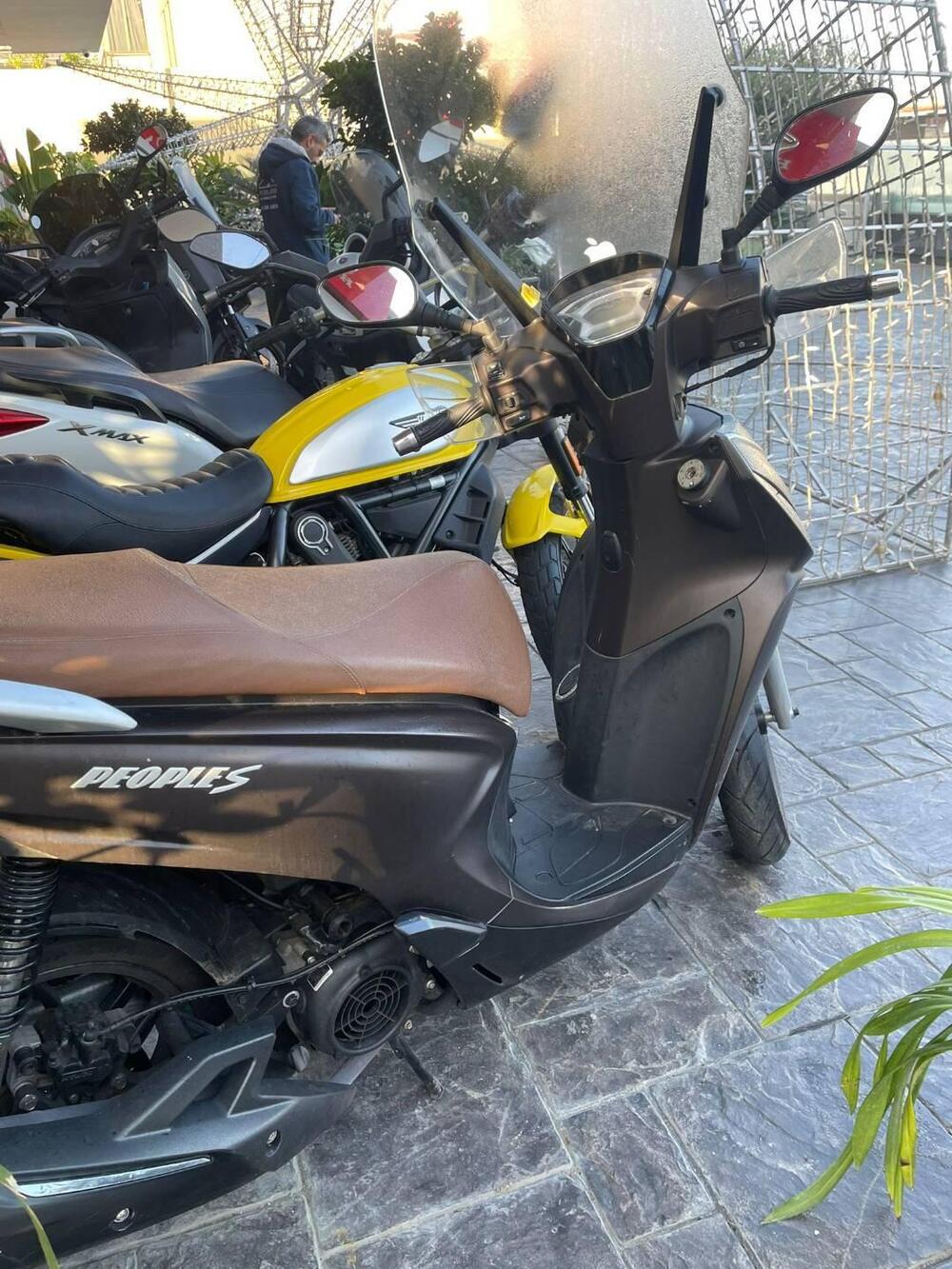 Kymco People 150i S ABS (2020) (2)