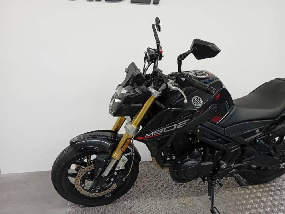 MBP M502N (2022 - 24) (4)