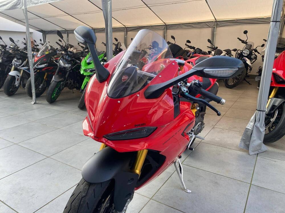 Ducati Panigale V2 S (2025) (5)