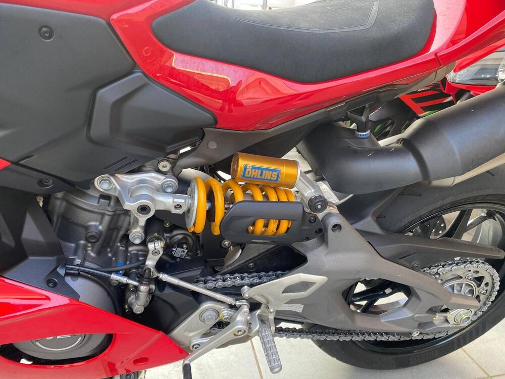 Ducati Panigale V2 S (2025) (12)
