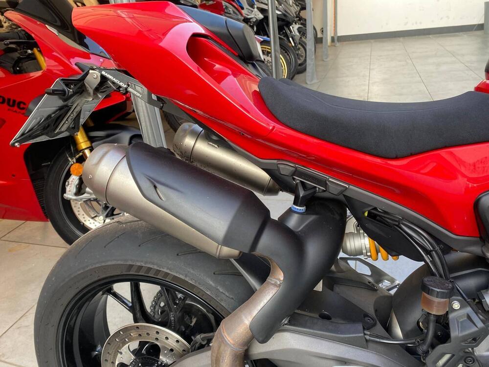 Ducati Panigale V2 S (2025) (15)