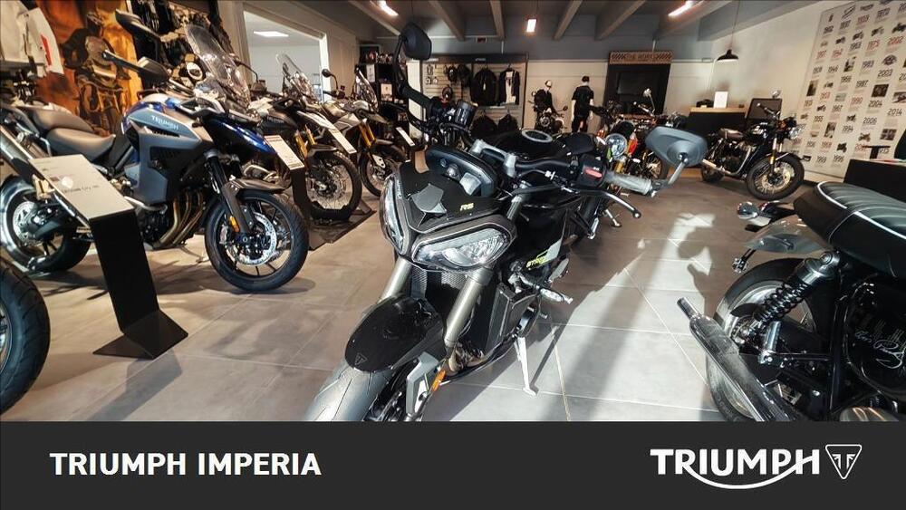 Triumph Street Triple 765 RS (2023 - 25) (2)