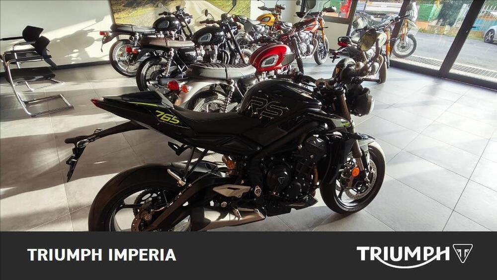 Triumph Street Triple 765 RS (2023 - 25) (3)