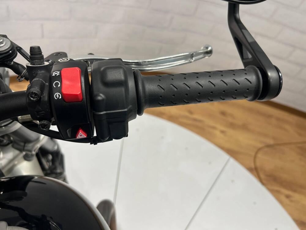 Triumph Speed Twin 1200 (2021 - 24) (9)