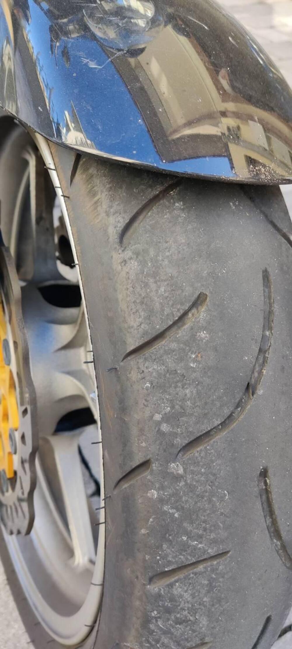 Kawasaki ER-6N (2005 - 08) (9)