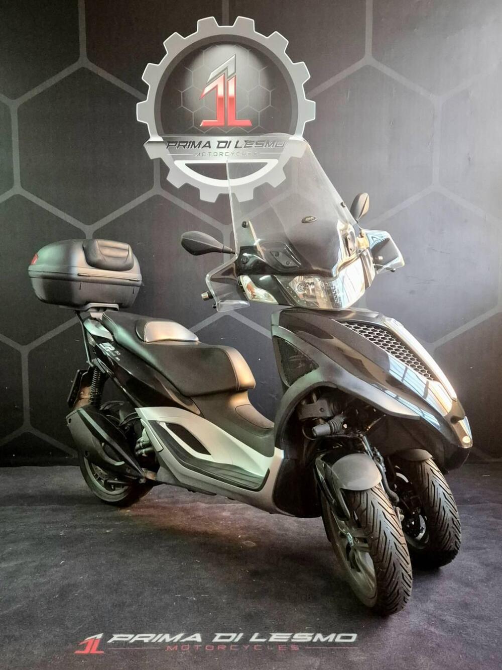 Piaggio Mp3 300 ie Yourban LT (2011 - 16) (4)