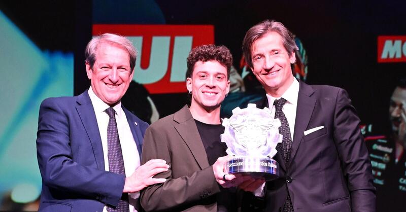 Moto d&#039;Oro FMI: premiati, tra gli altri, Marco Bezzecchi, Luca Cadalora e il dottor Costa 