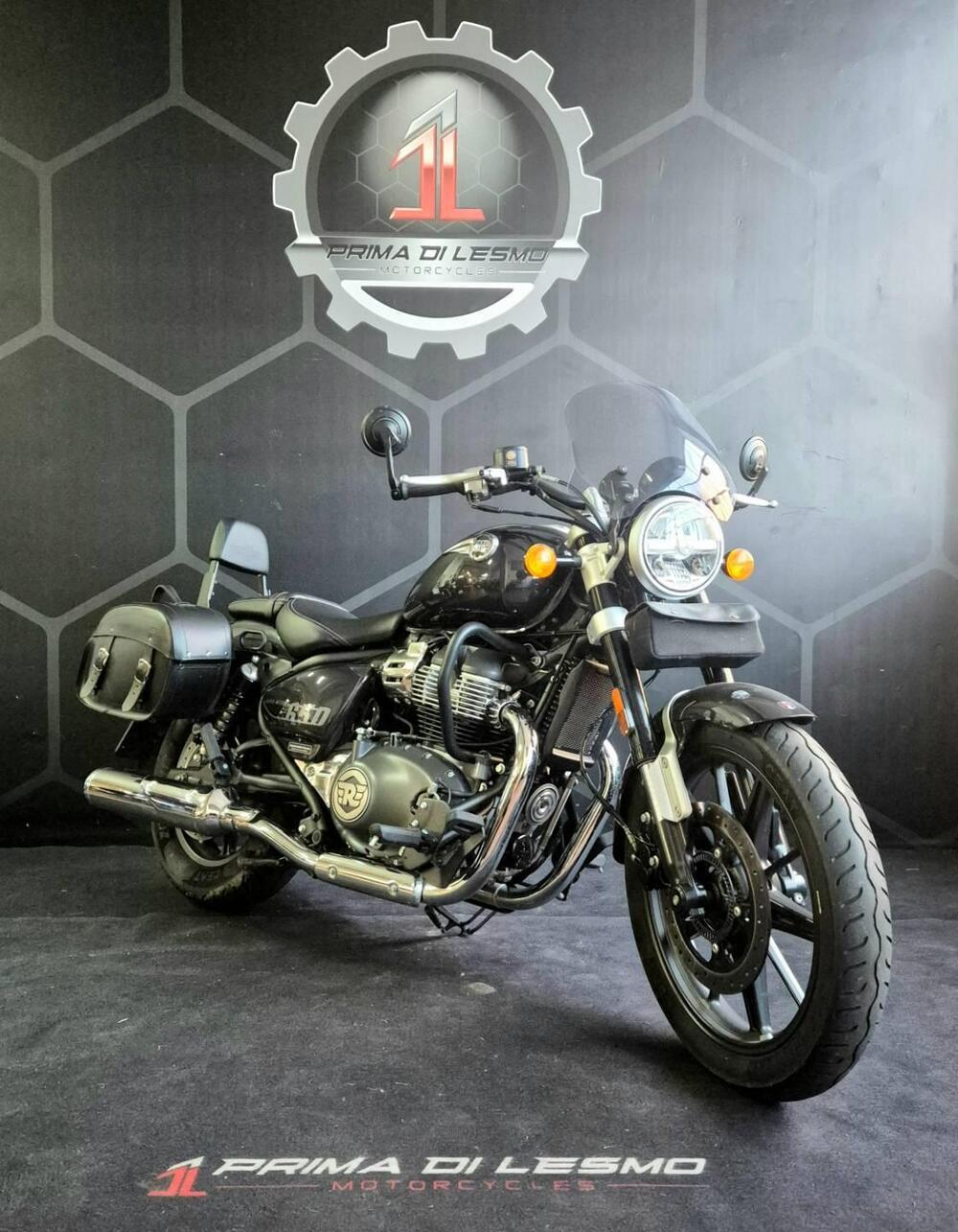 Royal Enfield Super Meteor 650 (2023 - 25) (4)