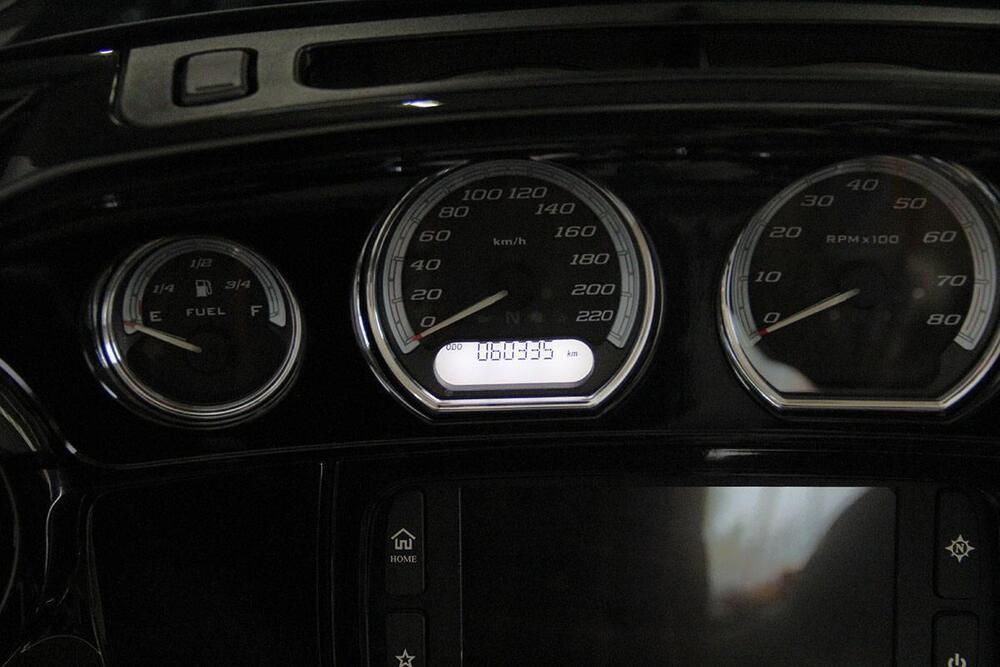 Harley-Davidson 1690 Electra Glide Ultra Limited (2014 - 15) - FLHTK (6)