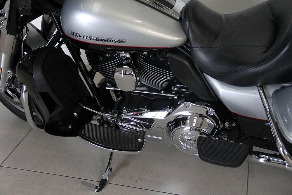 Harley-Davidson 1690 Electra Glide Ultra Limited (2014 - 15) - FLHTK (12)